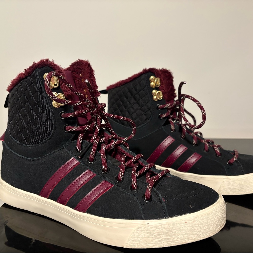 Adidas Women's Neo Park Winter Hi Lace Up Shoes